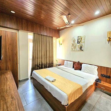 Hotel Kailash Residency Rishīkesh Esterno foto