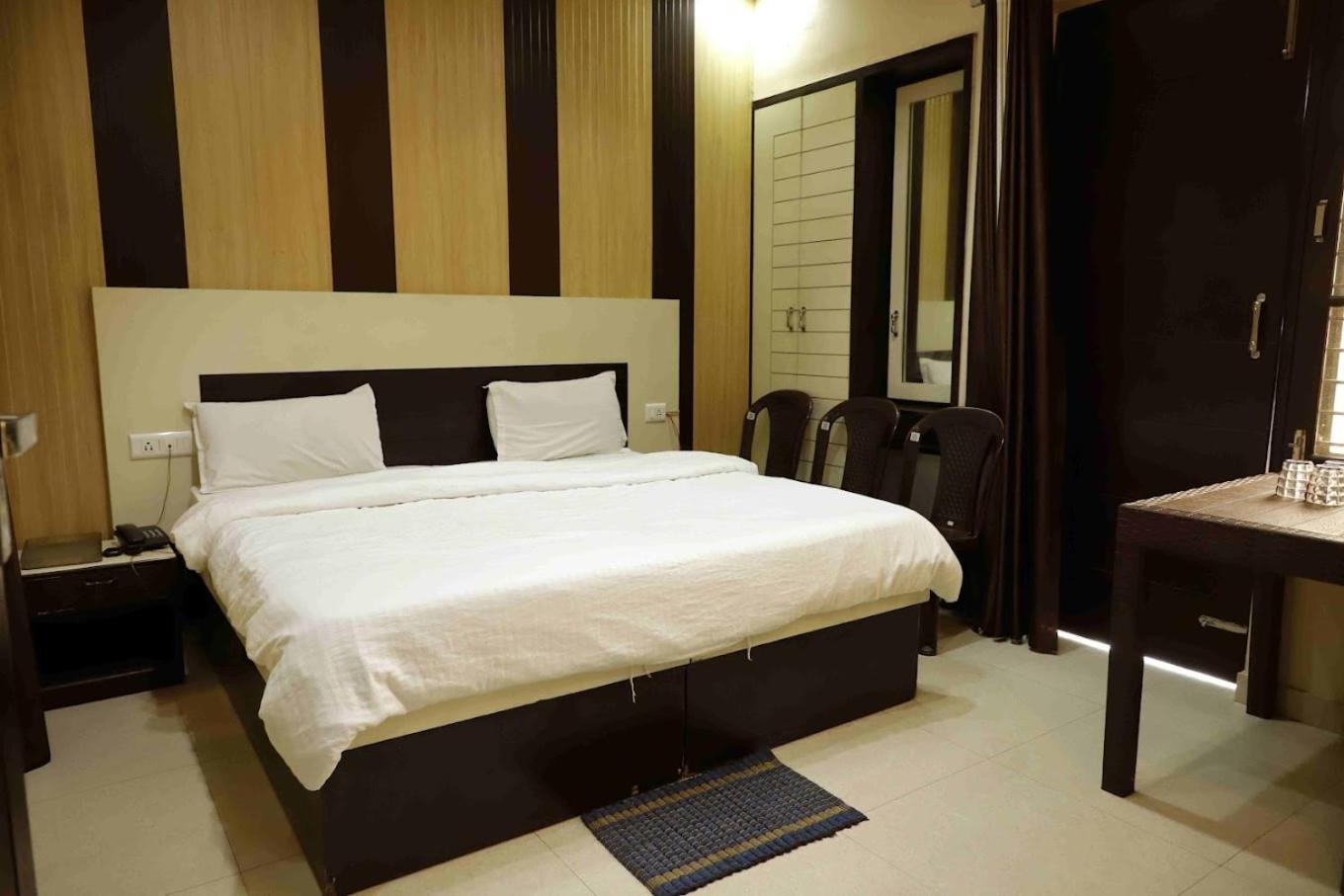Hotel Kailash Residency Rishīkesh Esterno foto