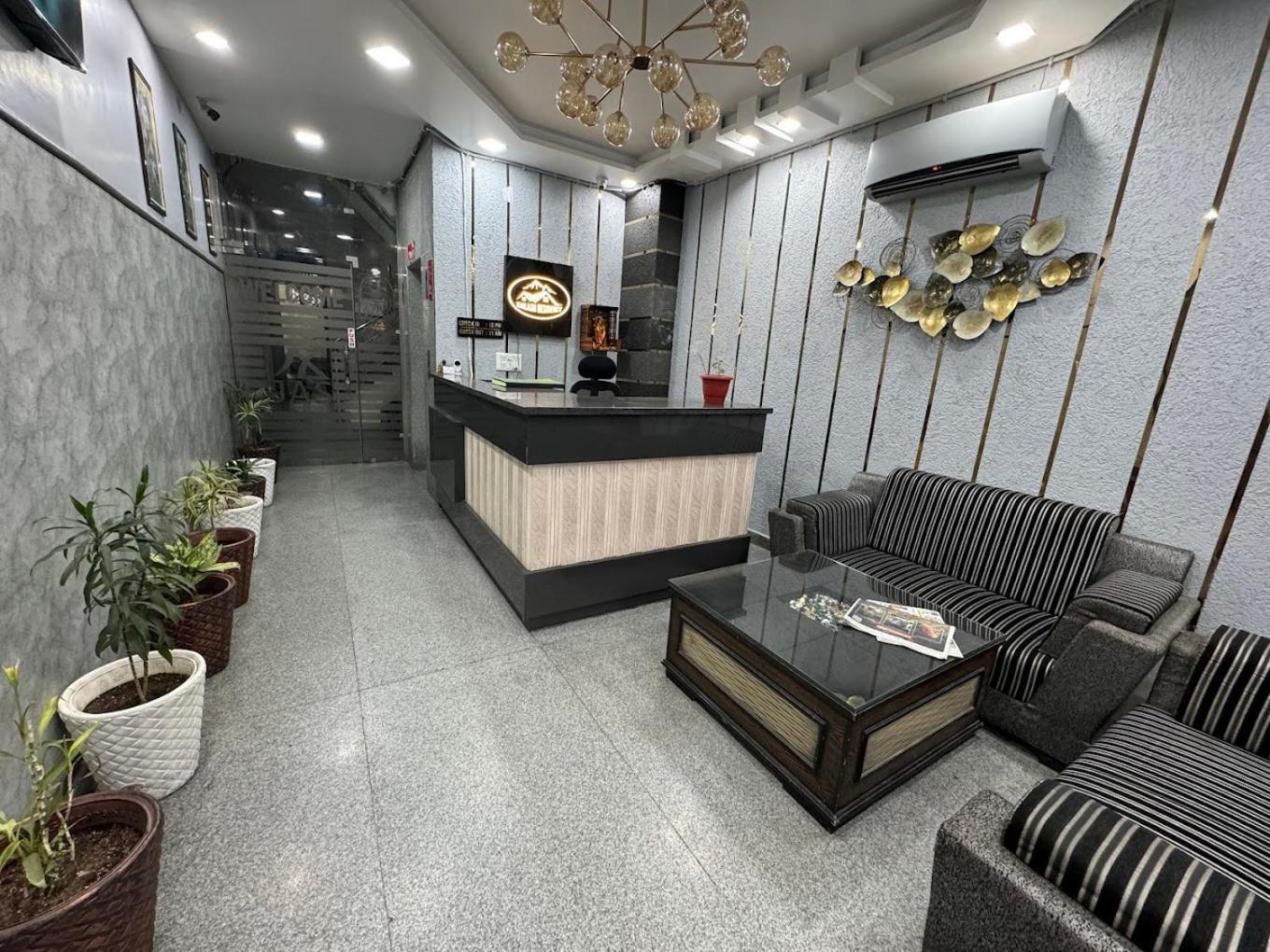 Hotel Kailash Residency Rishīkesh Esterno foto